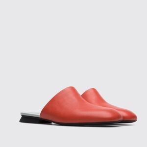 Red camper twin mules